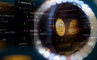 三河 api php源码,下载的php源码怎么运行呢？